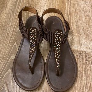 🔥Wish It Was Summer Sale🔥Women’s Brown Sandals Size 10